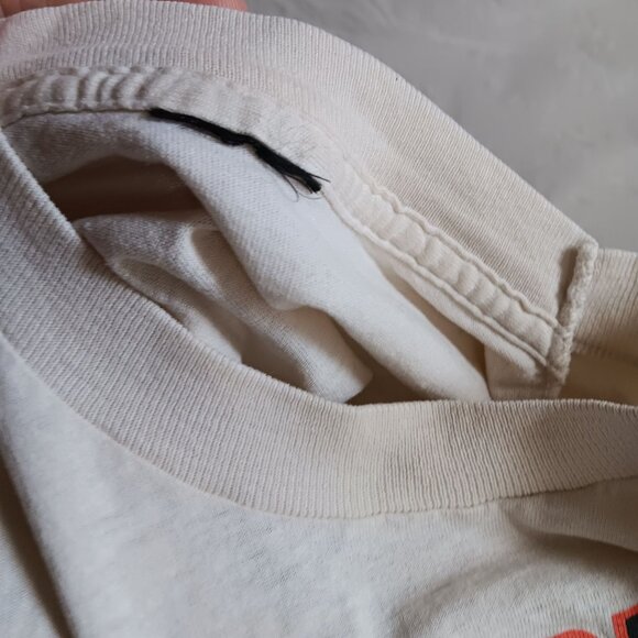 Small Vintage Mens T-shirt Single Stitch 1990s Cambridge Nebraska Jr. High Track - Picture 5 of 5